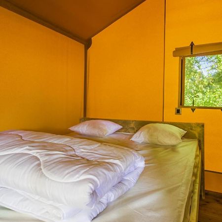 Camping Saint Michel Courtils Exterior foto