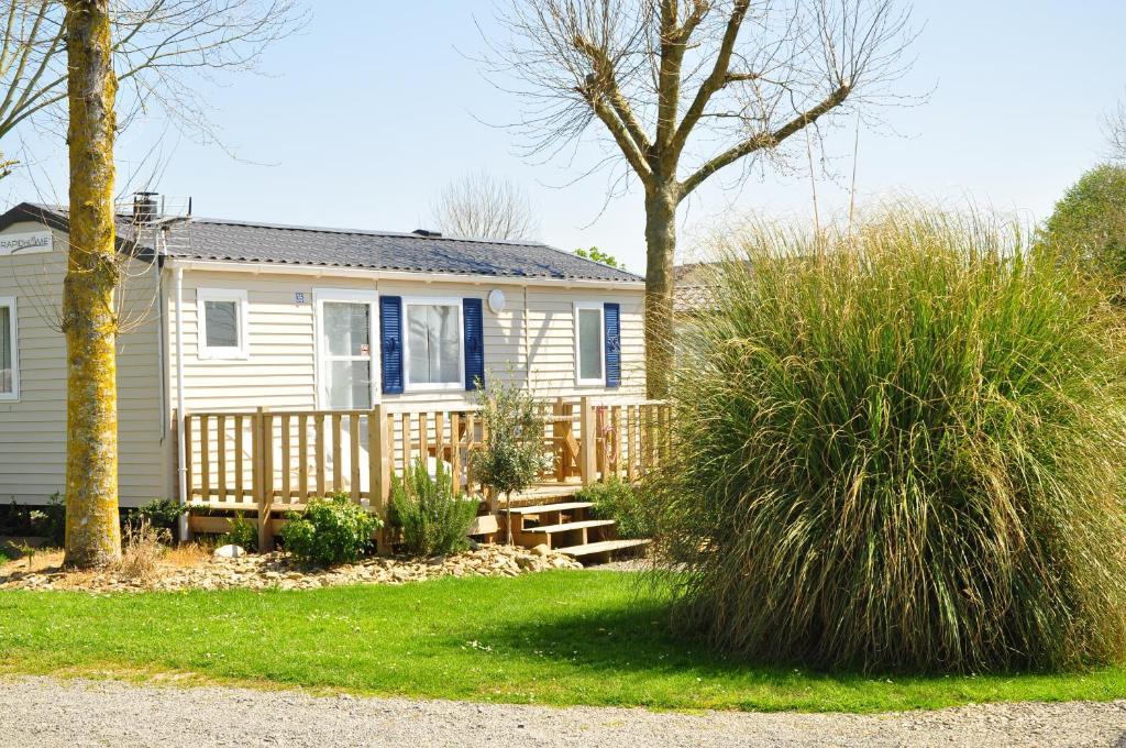 Camping Saint Michel Courtils Zimmer foto
